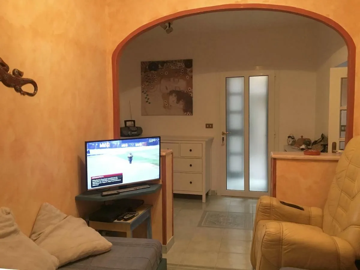 La Casa Di Zoe Apartment Uscio Italy